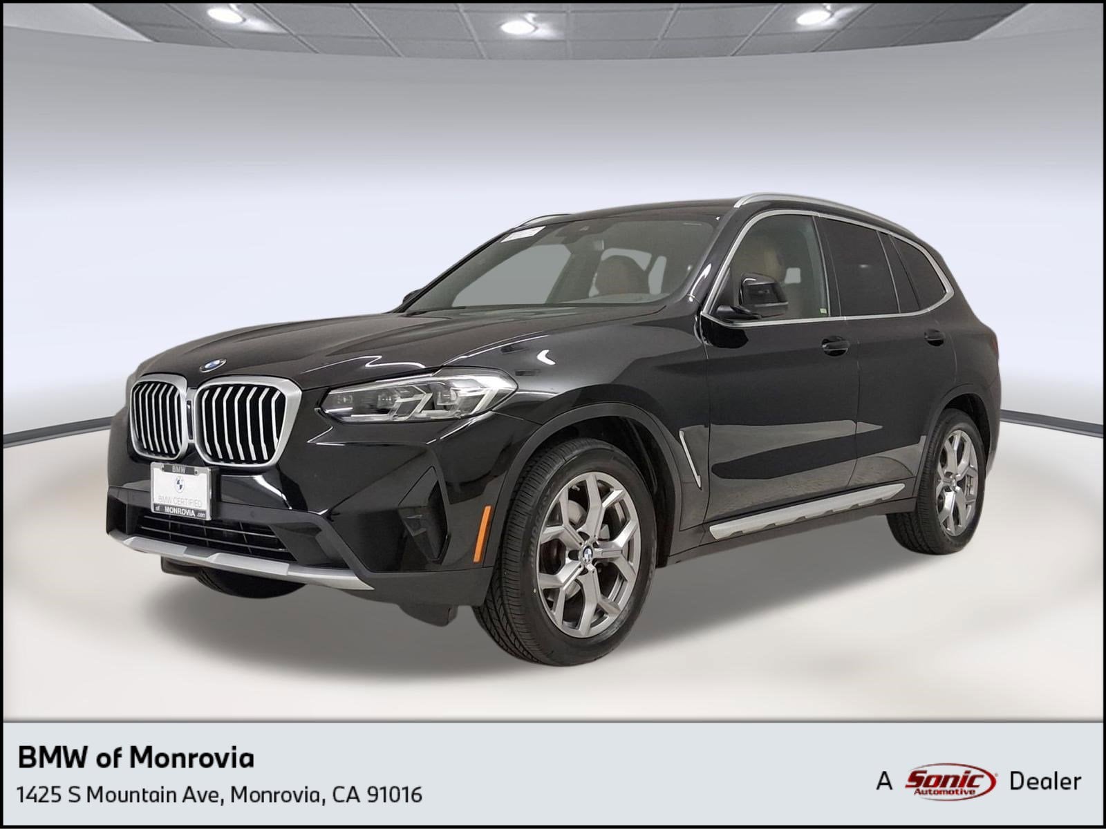 2023 BMW X3 sDrive30i's photo
