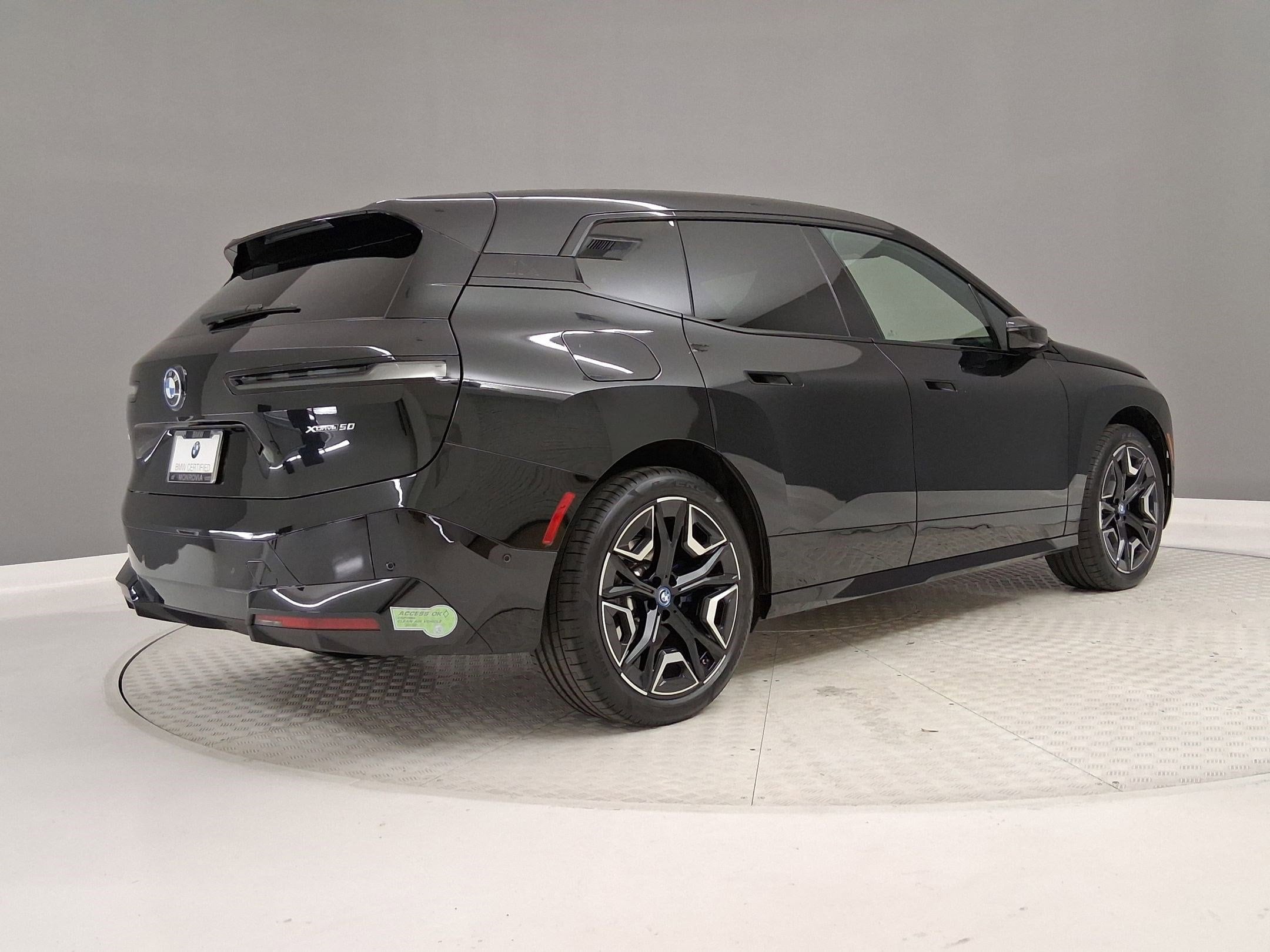 2023 BMW iX xDrive50 photo 6