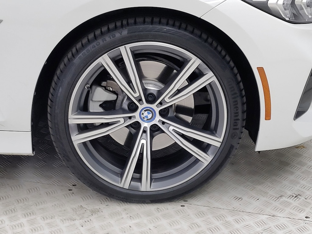 Certified 2023 BMW 330e Sedan