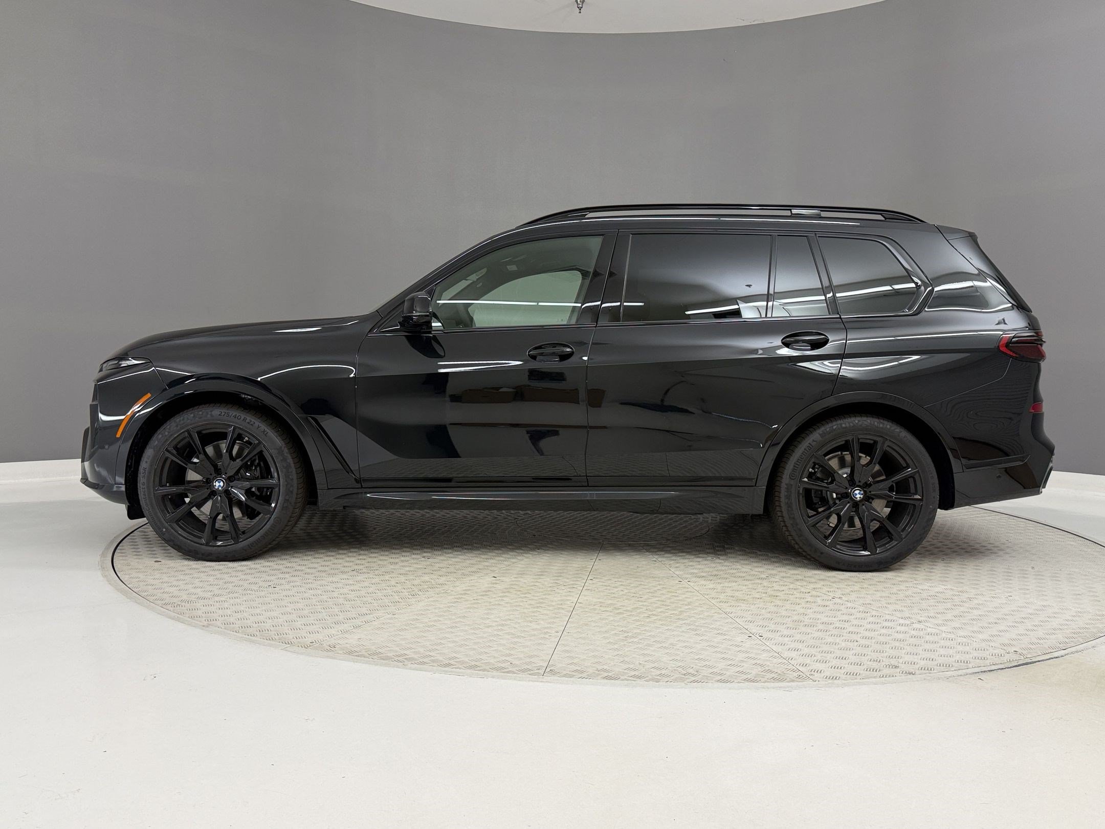 New 2027 BMW X7 xDrive40i SUV