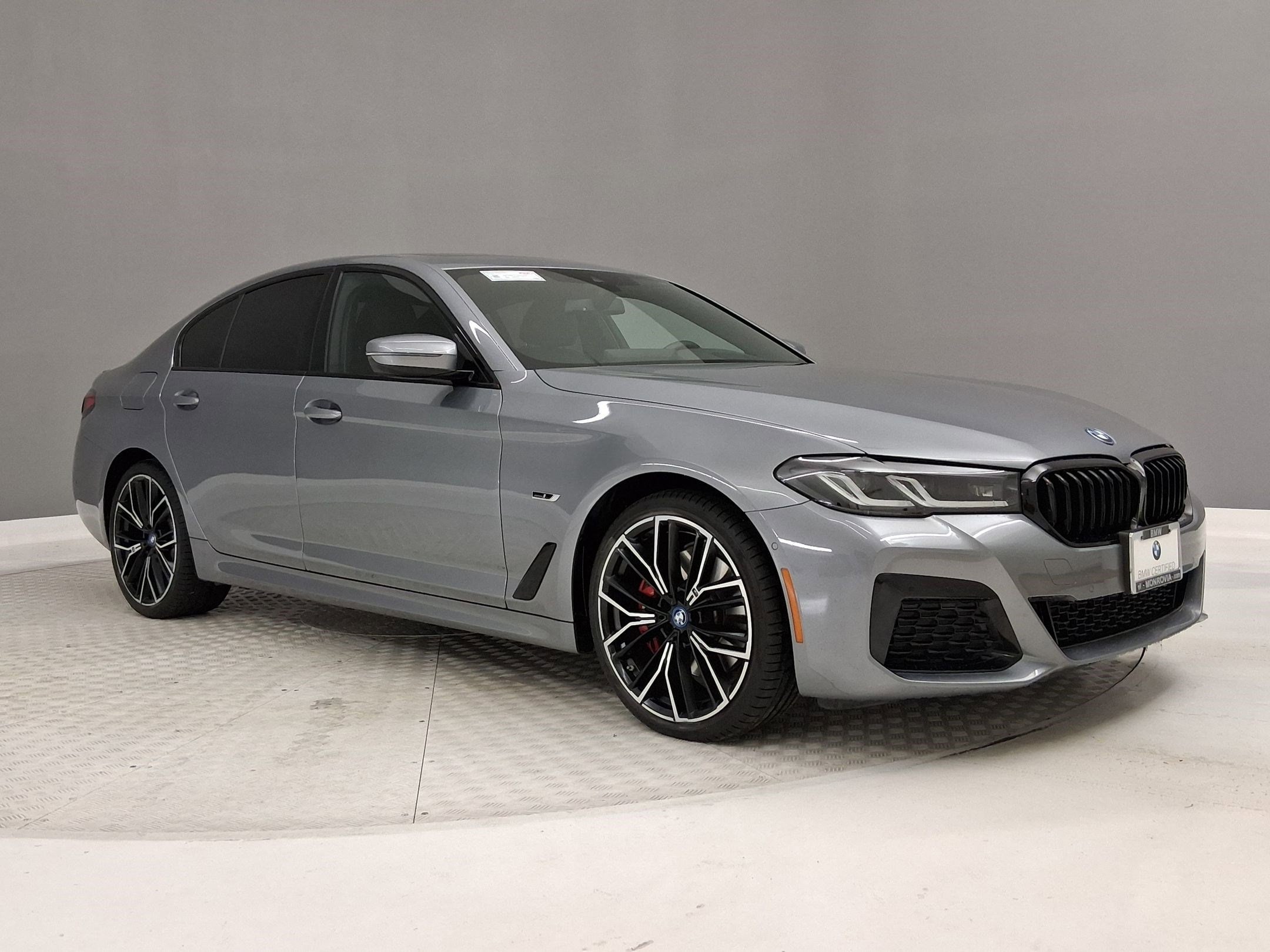 2023 BMW 530e photo 4