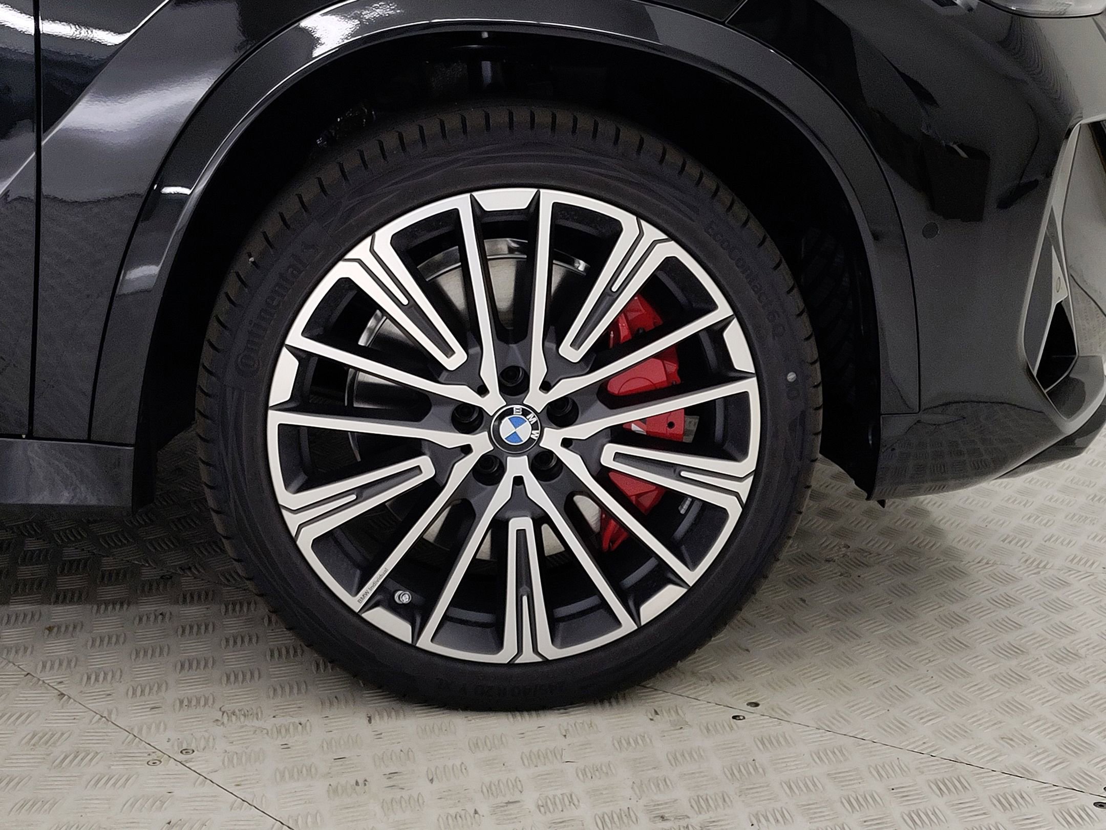 2026 Bmw X1 M35i photo 3