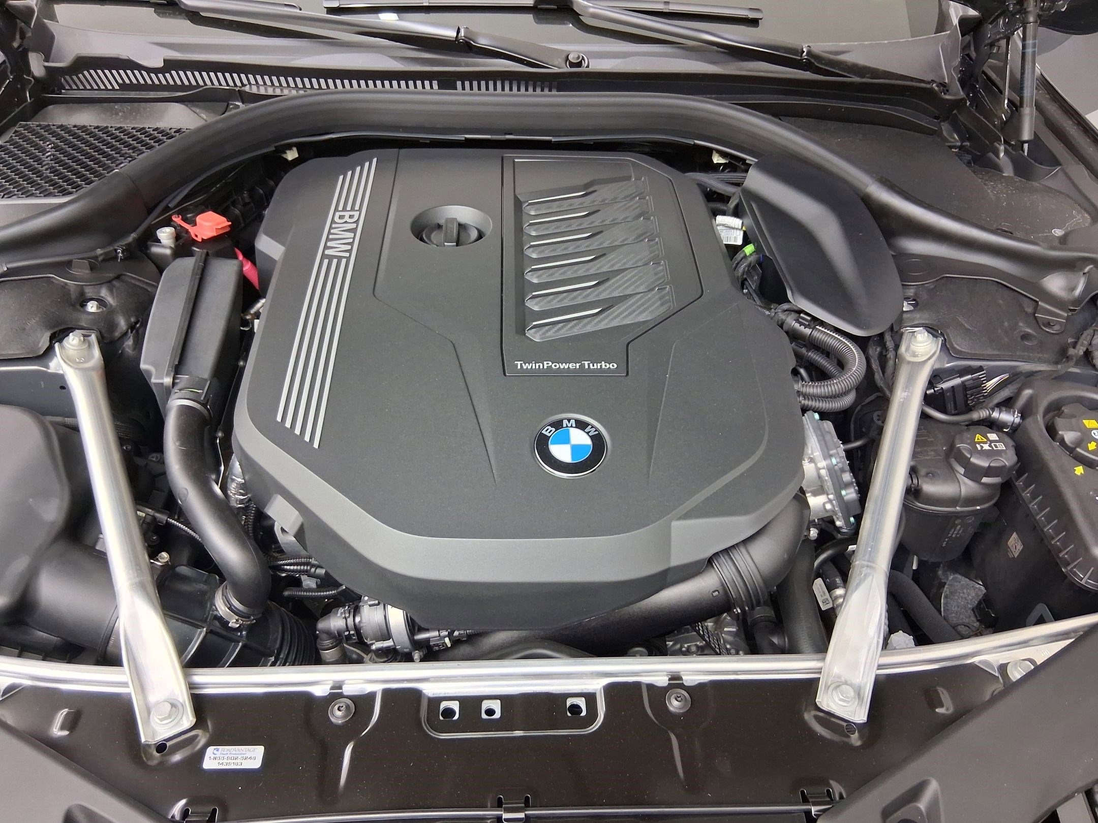 2026 BMW 8 Series 840i - Photo 29