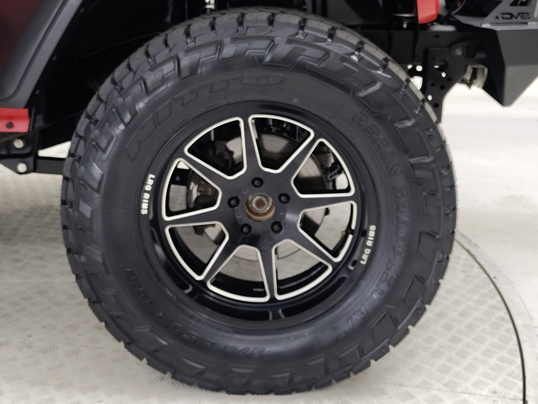 2020 Jeep Gladiator Sport photo 4