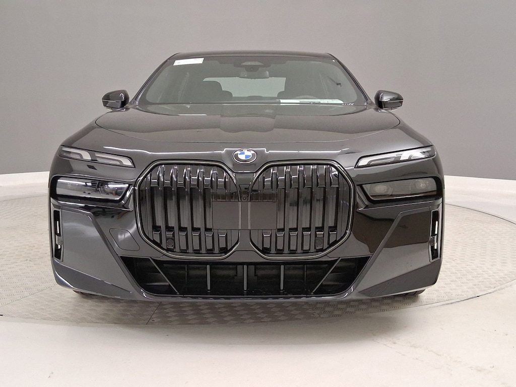 New 2026 BMW 760i xDrive Sedan