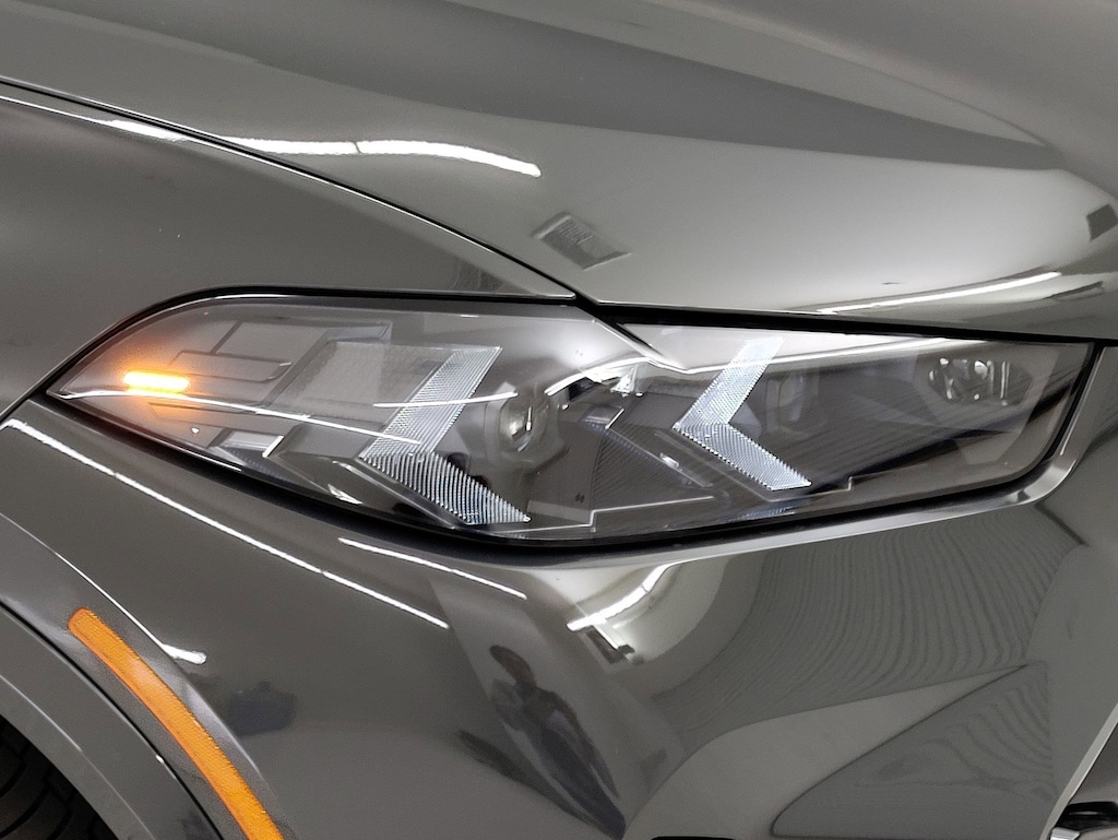 New 2026 BMW X5 xDrive40i SUV