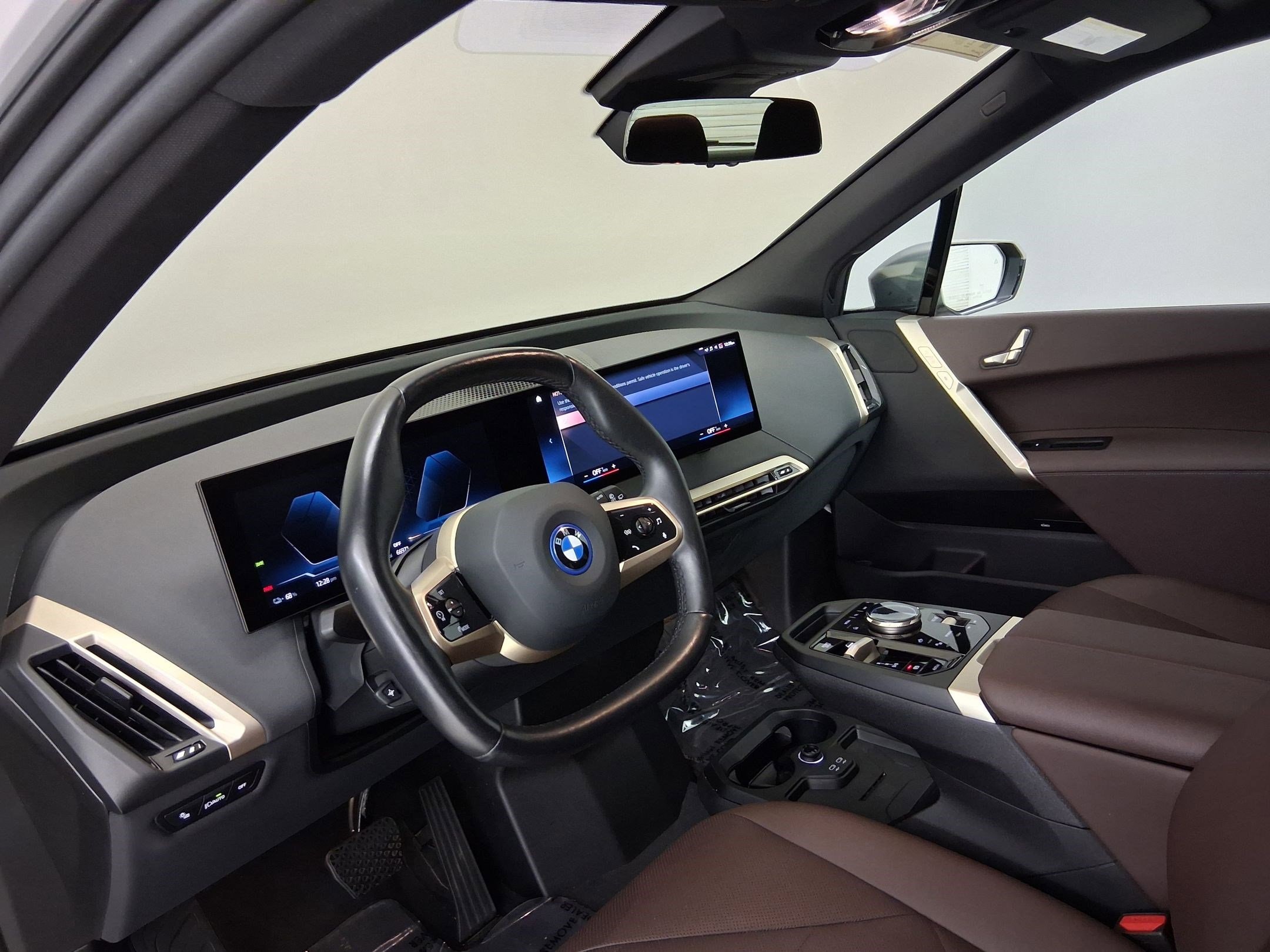 Used 2023 BMW iX Base with VIN WB523CF02PCM29587 for sale in Monrovia, CA