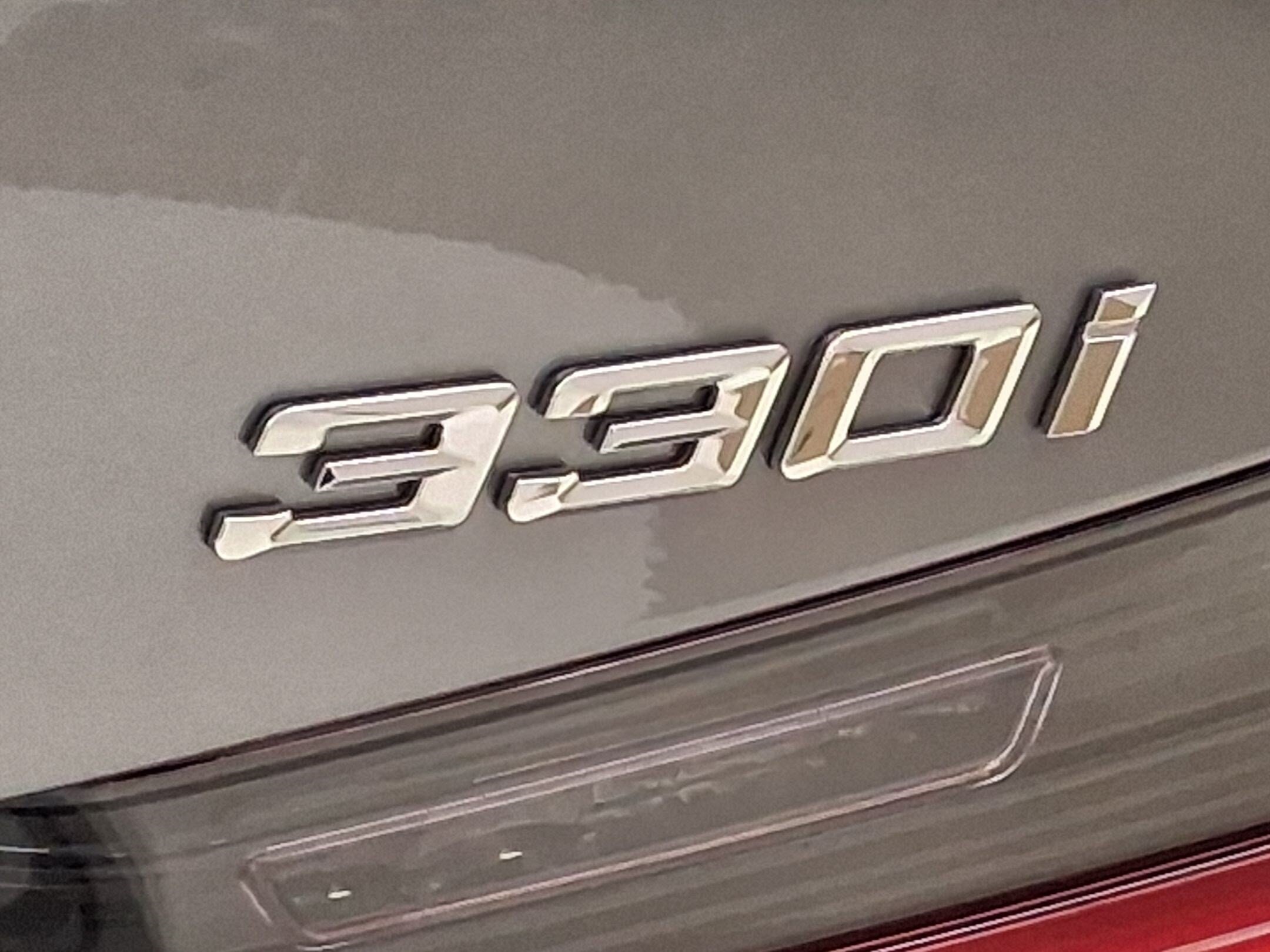 2026 BMW 3 Series 330i - Photo 20