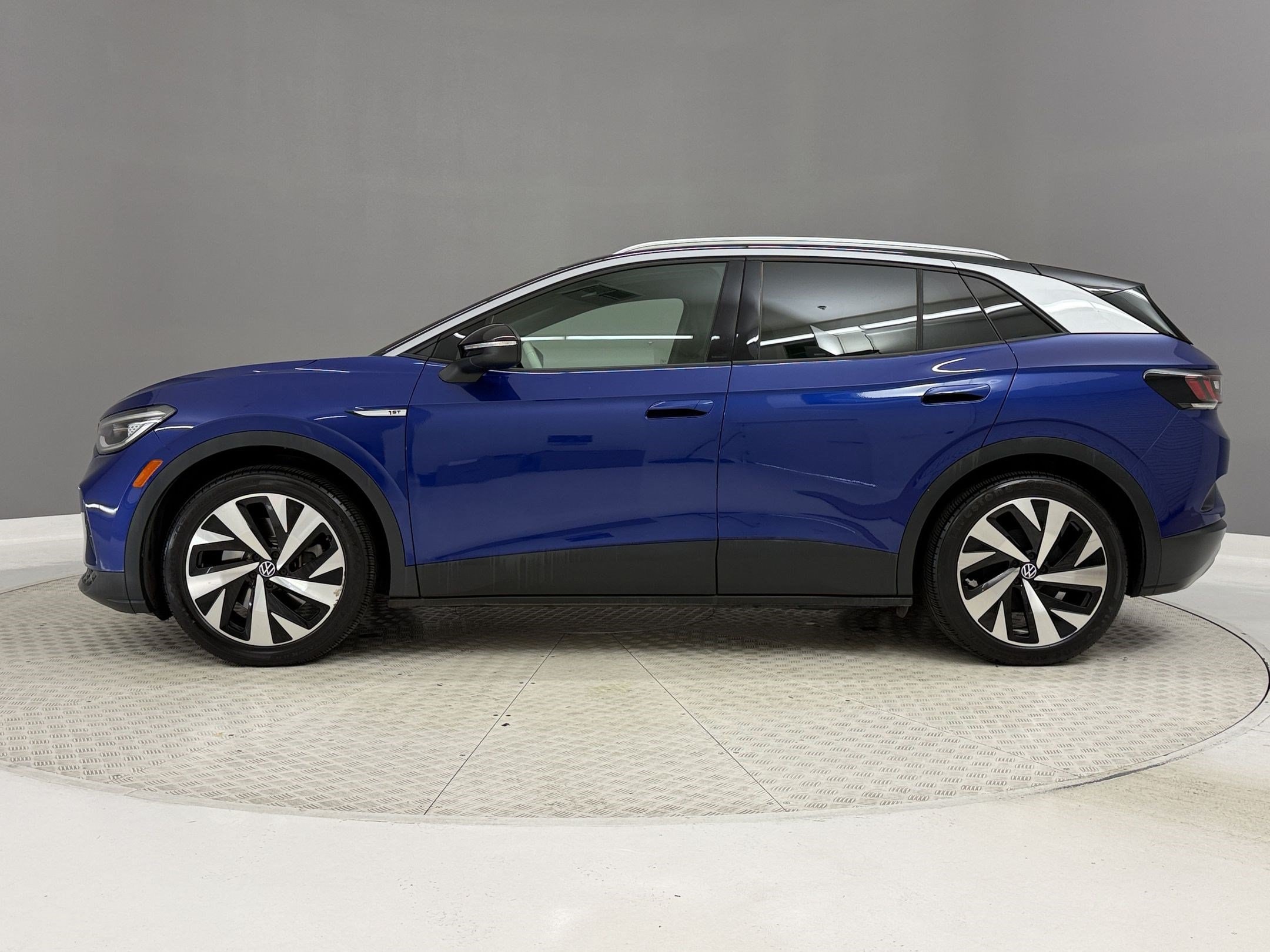 Used 2021 Volkswagen ID.4 1st Edition with VIN WVGDMPE25MP014316 for sale in Monrovia, CA