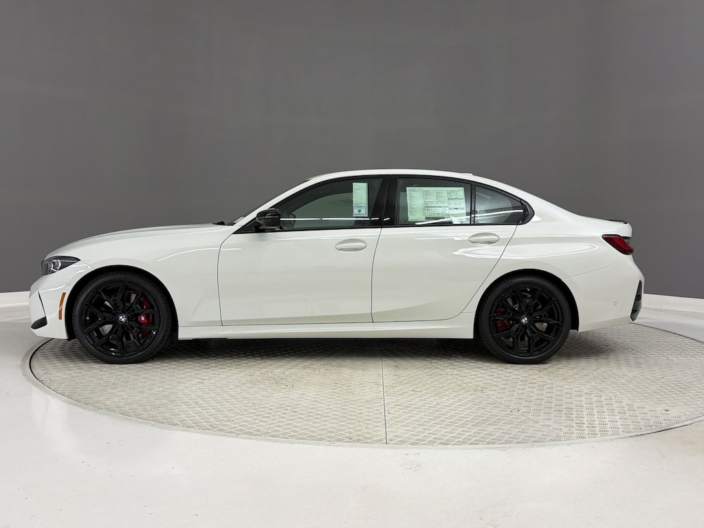 New 2026 BMW 330i Sedan