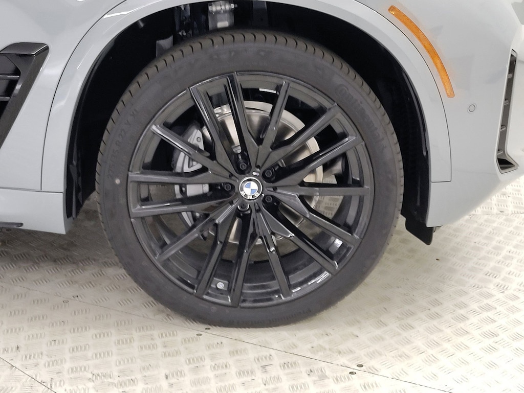 New 2026 BMW X5 sDrive40i SUV