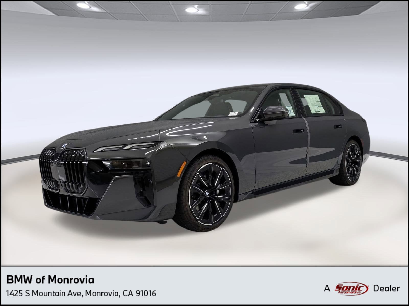 2026 BMW 7 Series 740i's photo