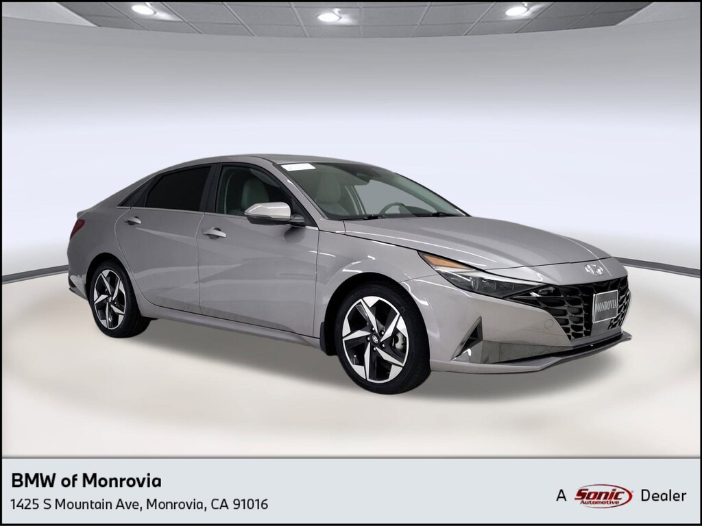 Used 2023 Hyundai Elantra Limited Sedan