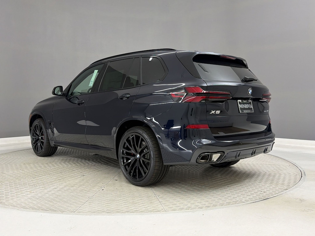 New 2026 BMW X5 sDrive40i SUV