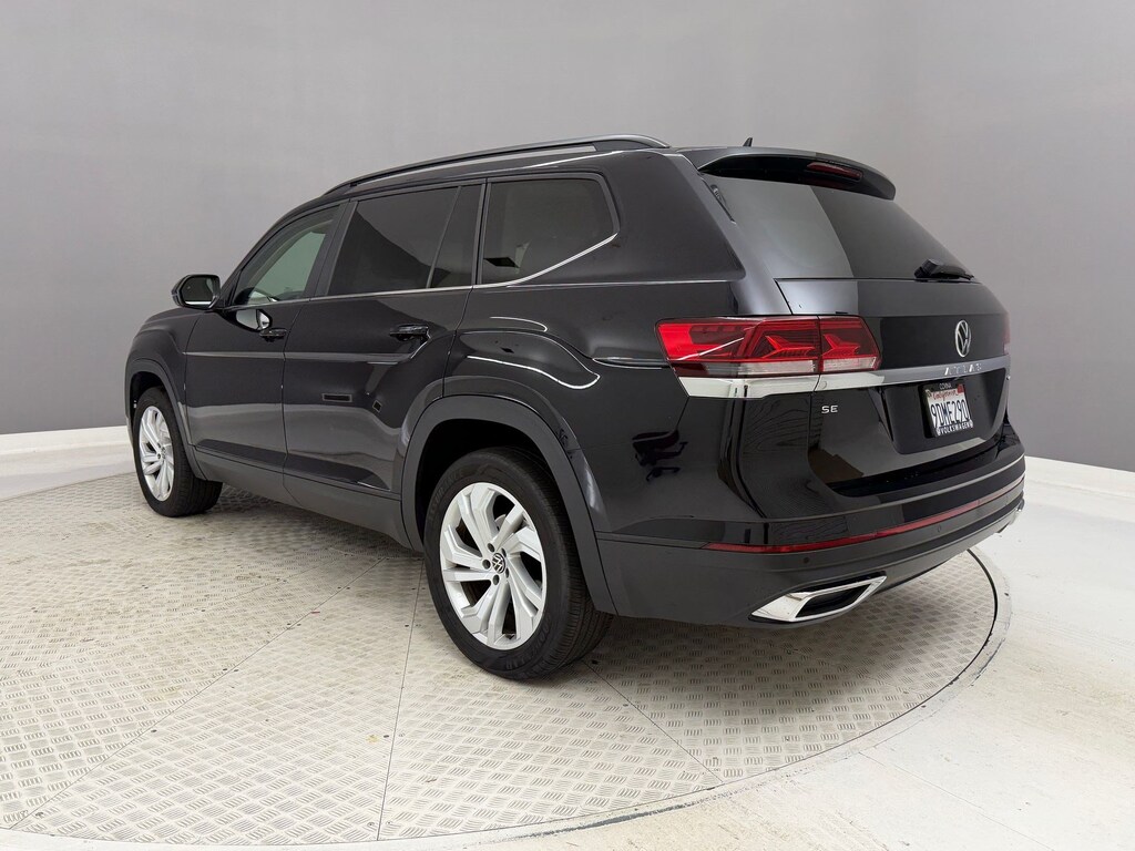 Used 2023 Volkswagen Atlas 2.0T SE w/Technology SUV