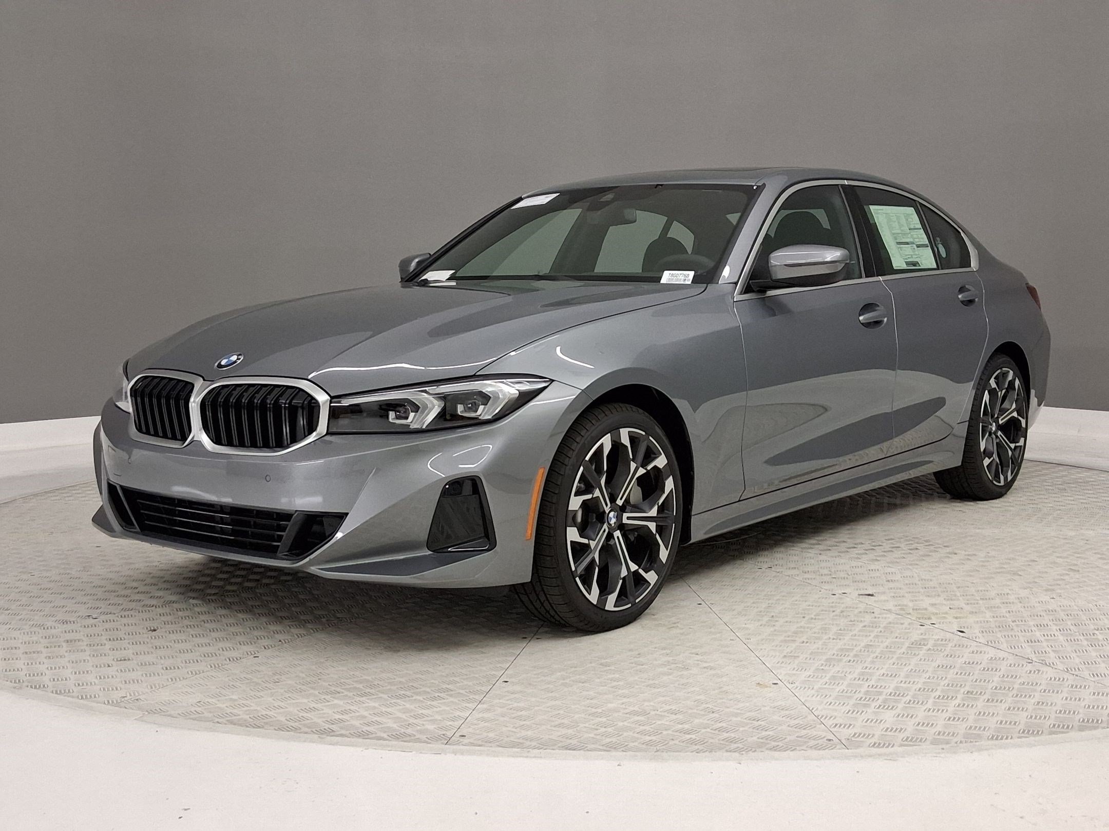 2026 BMW 3 Series 330i - Photo 33