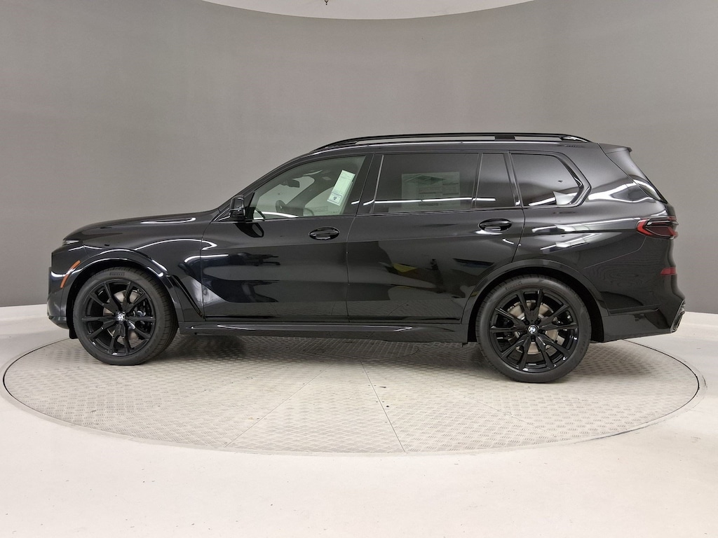 New 2027 BMW X7 xDrive40i SUV