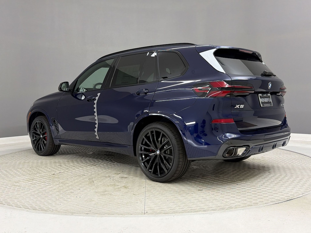 New 2026 BMW X5 sDrive40i SUV