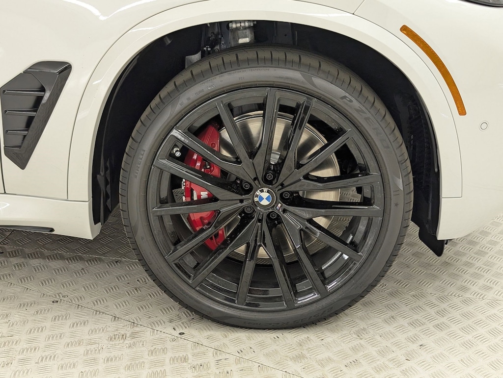 New 2026 BMW X5 M60i SUV