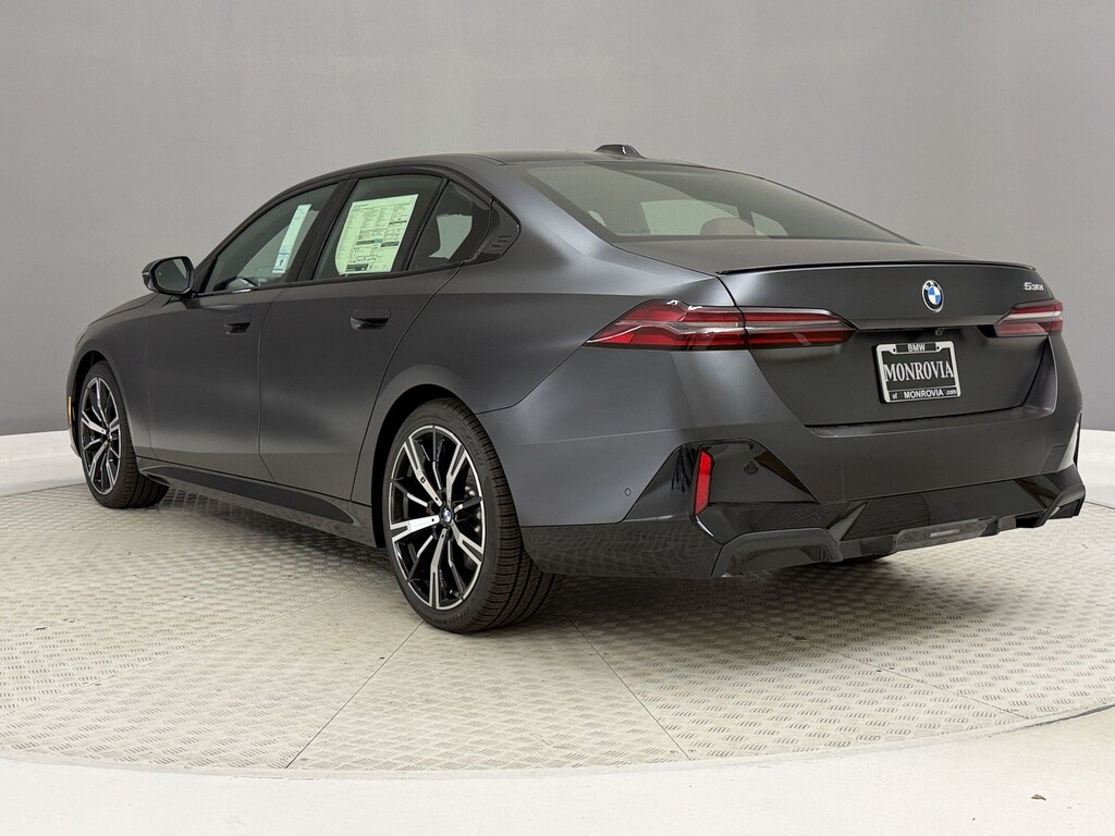 New 2027 BMW 530i Sedan