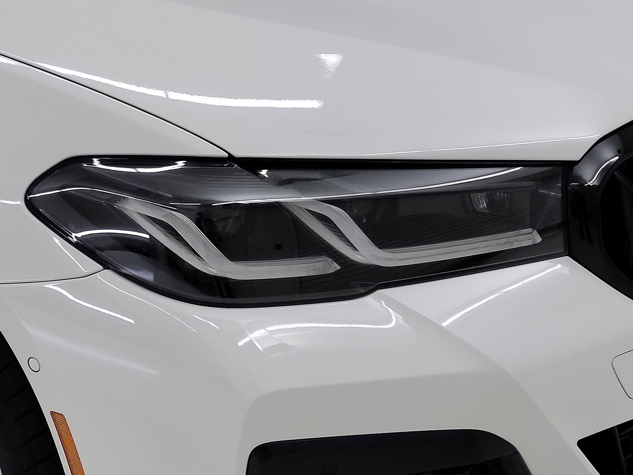 2023 Bmw 540i photo 2