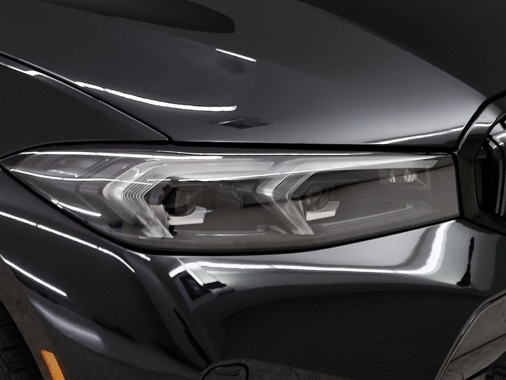 New 2026 BMW 330i Sedan