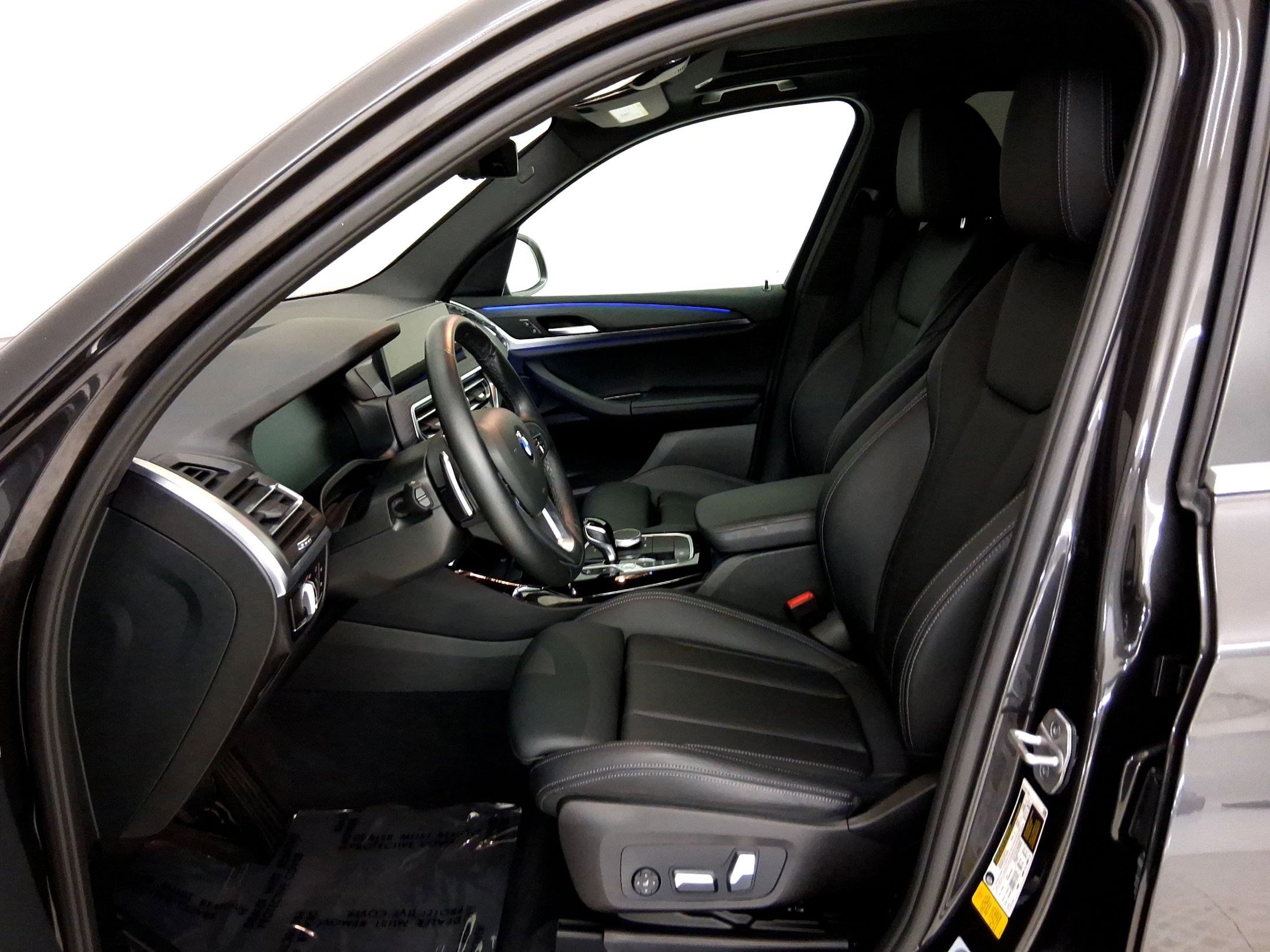 2023 BMW X3 sDrive30i photo 2