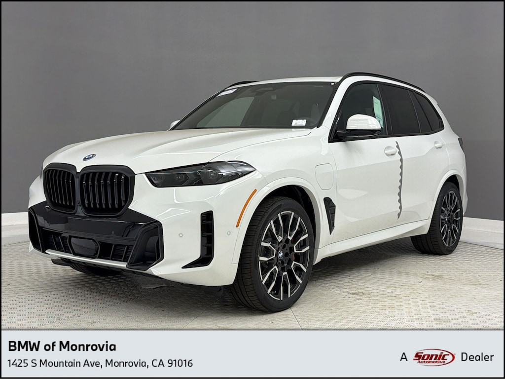 New 2026 BMW X5 PHEV xDrive50e SUV