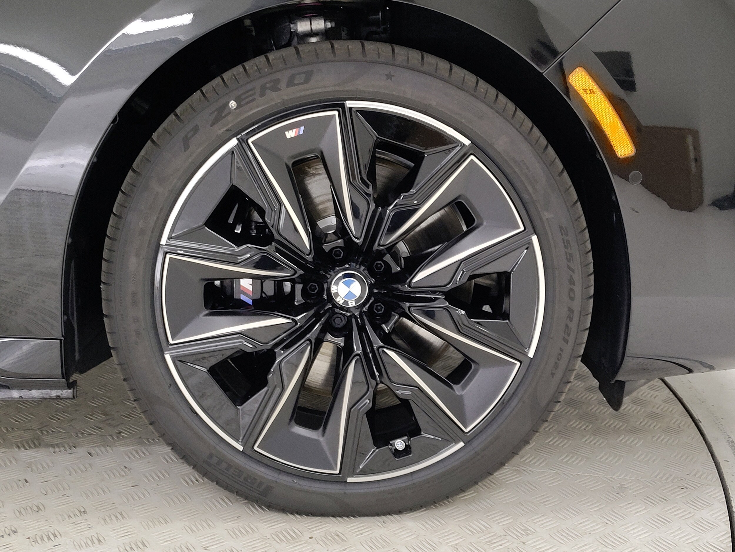2025 Bmw i7 eDrive50 photo 3