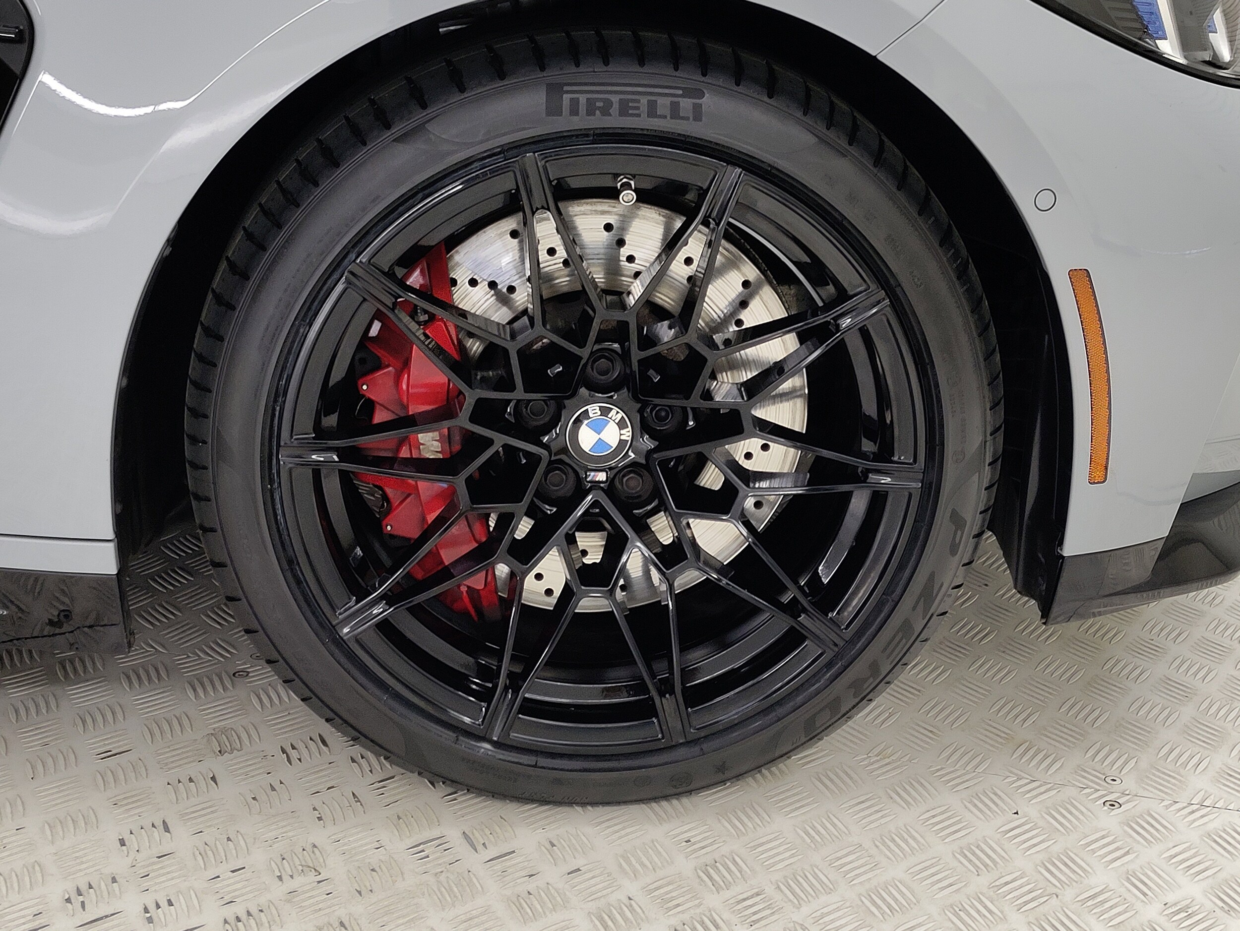 2025 Bmw M4 Coupe photo 4