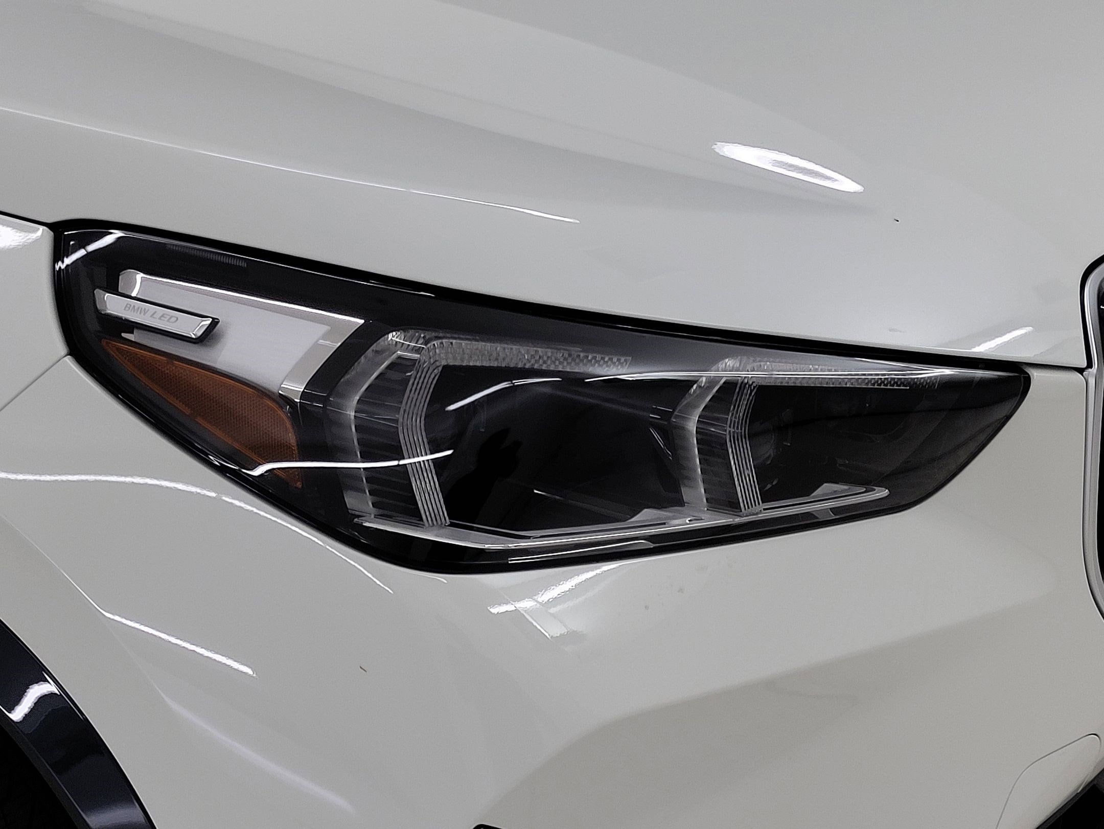 2026 BMW X1 xDrive28i photo 2
