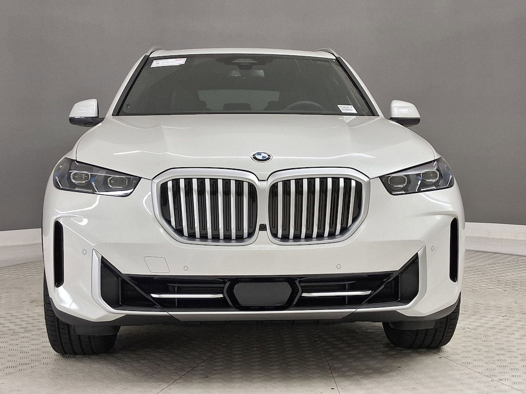 New 2026 BMW X5 sDrive40i SUV