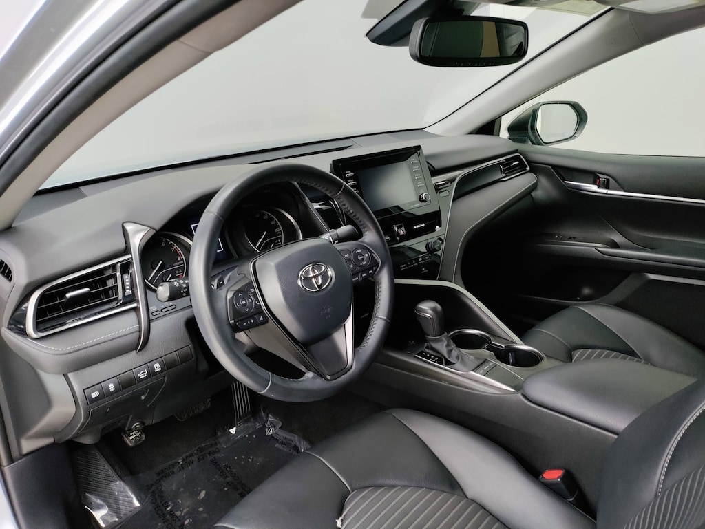 Used 2023 Toyota Camry SE Sedan
