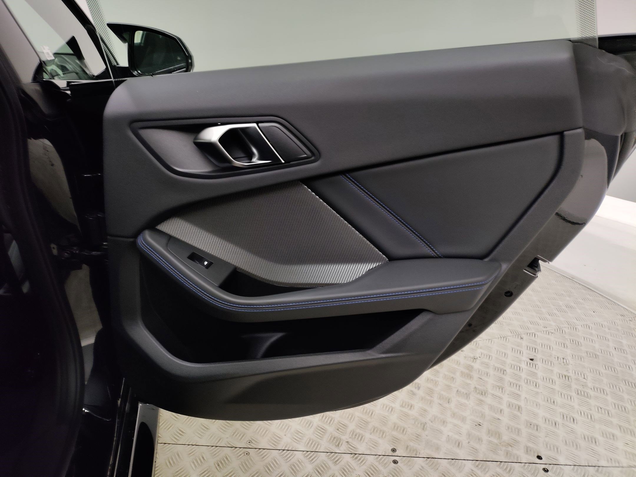 2026 BMW 2 Series M235 - Photo 23