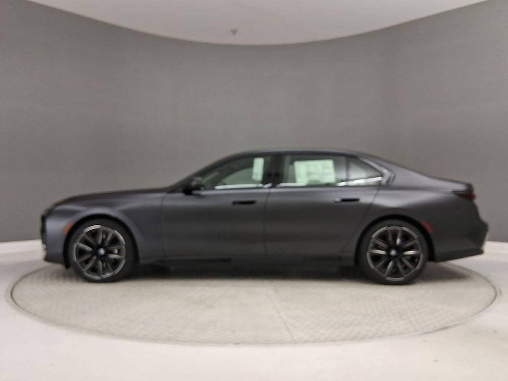New 2026 BMW 740i Sedan