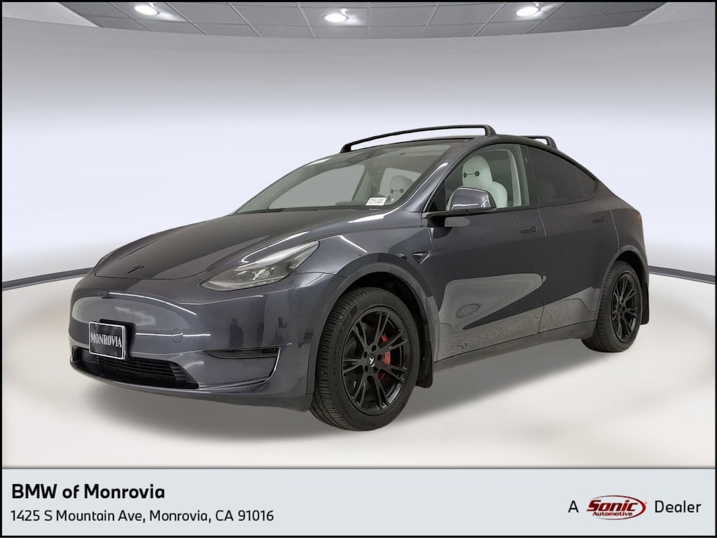Used 2024 Tesla Model Y Long Range SUV