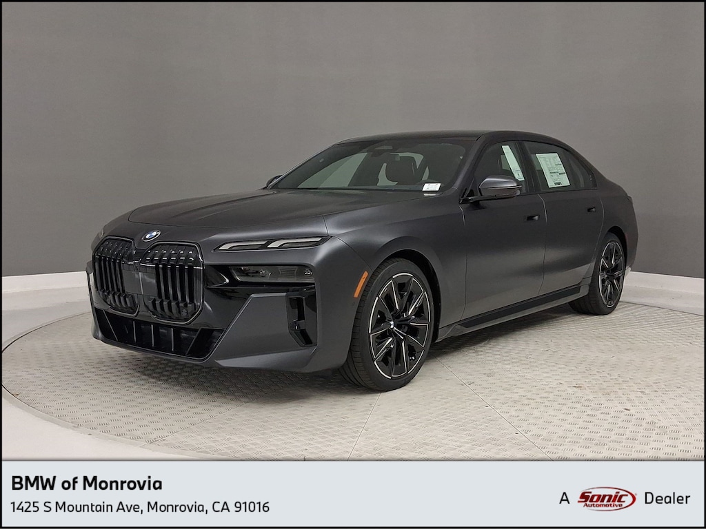New 2026 BMW 740i Sedan