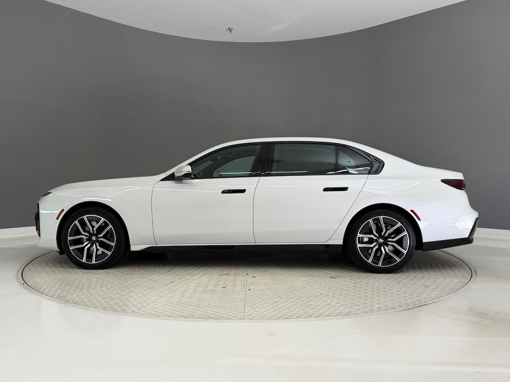Certified 2024 BMW 740i Sedan