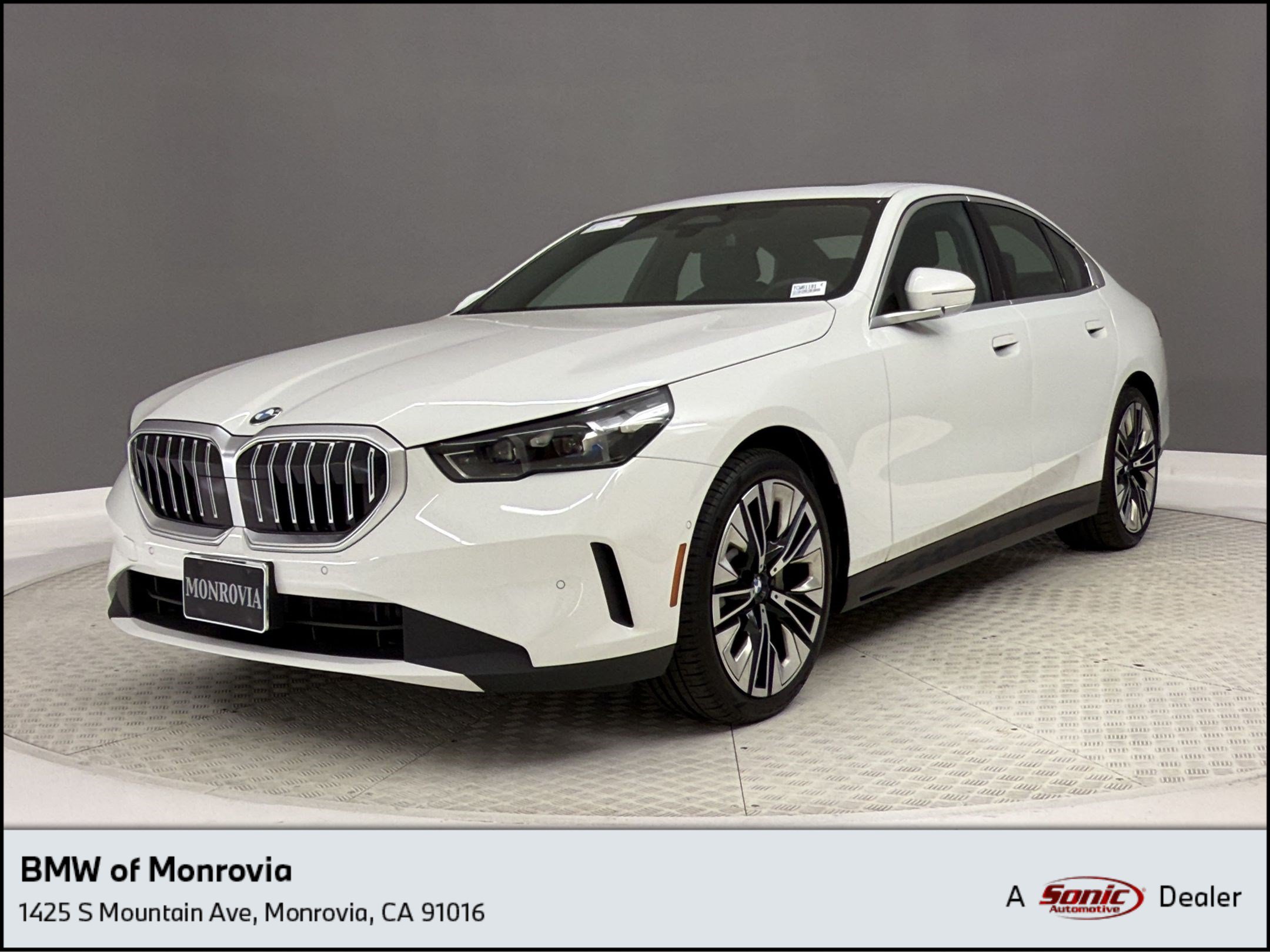  BMW 530i