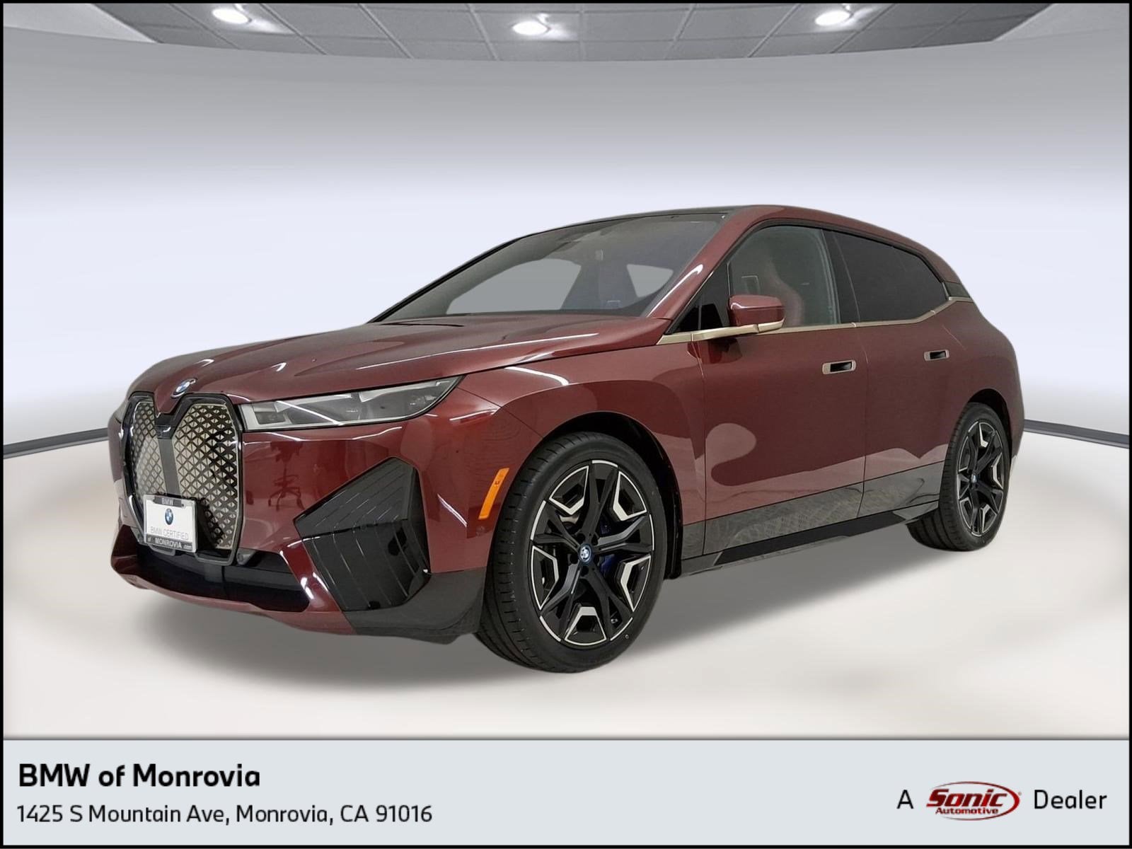 2023 BMW iX xDrive50 photo 1