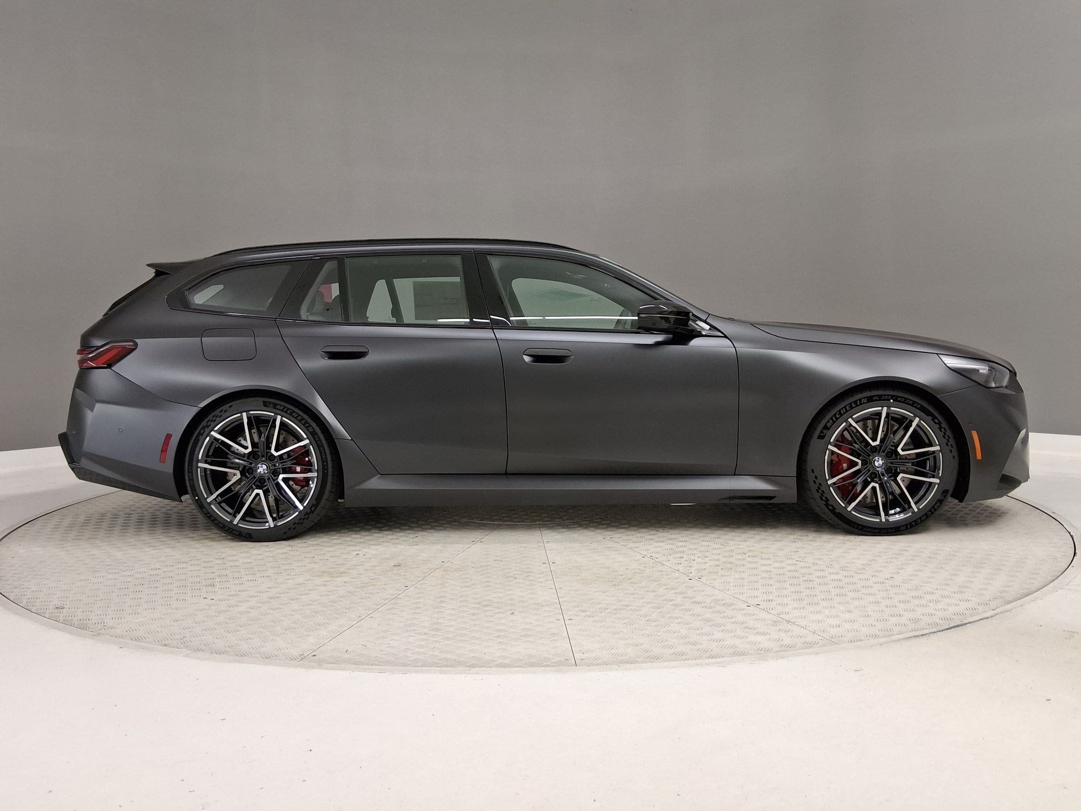 M5 Base Touring