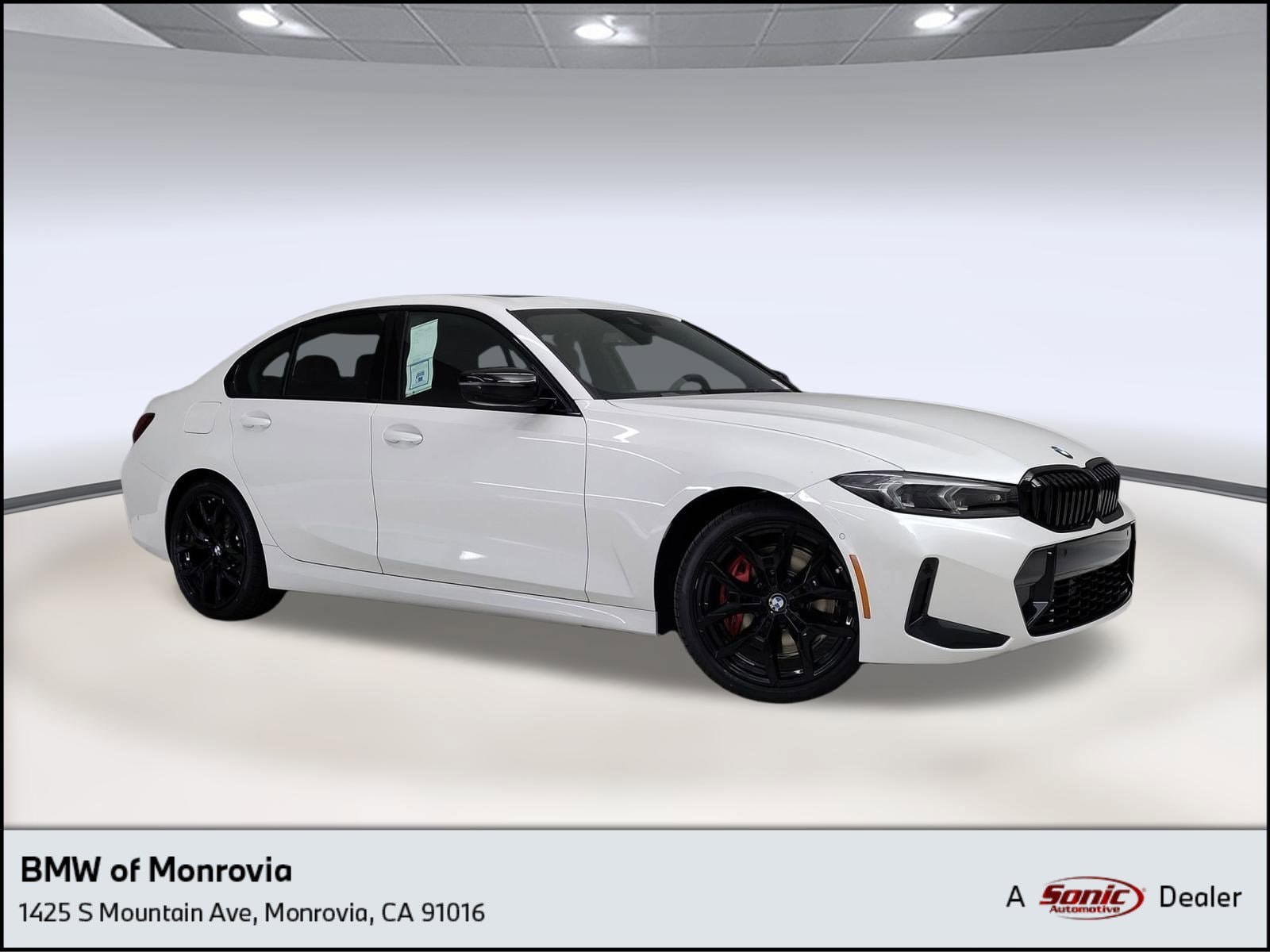 2026 BMW 3 Series 330i's photo