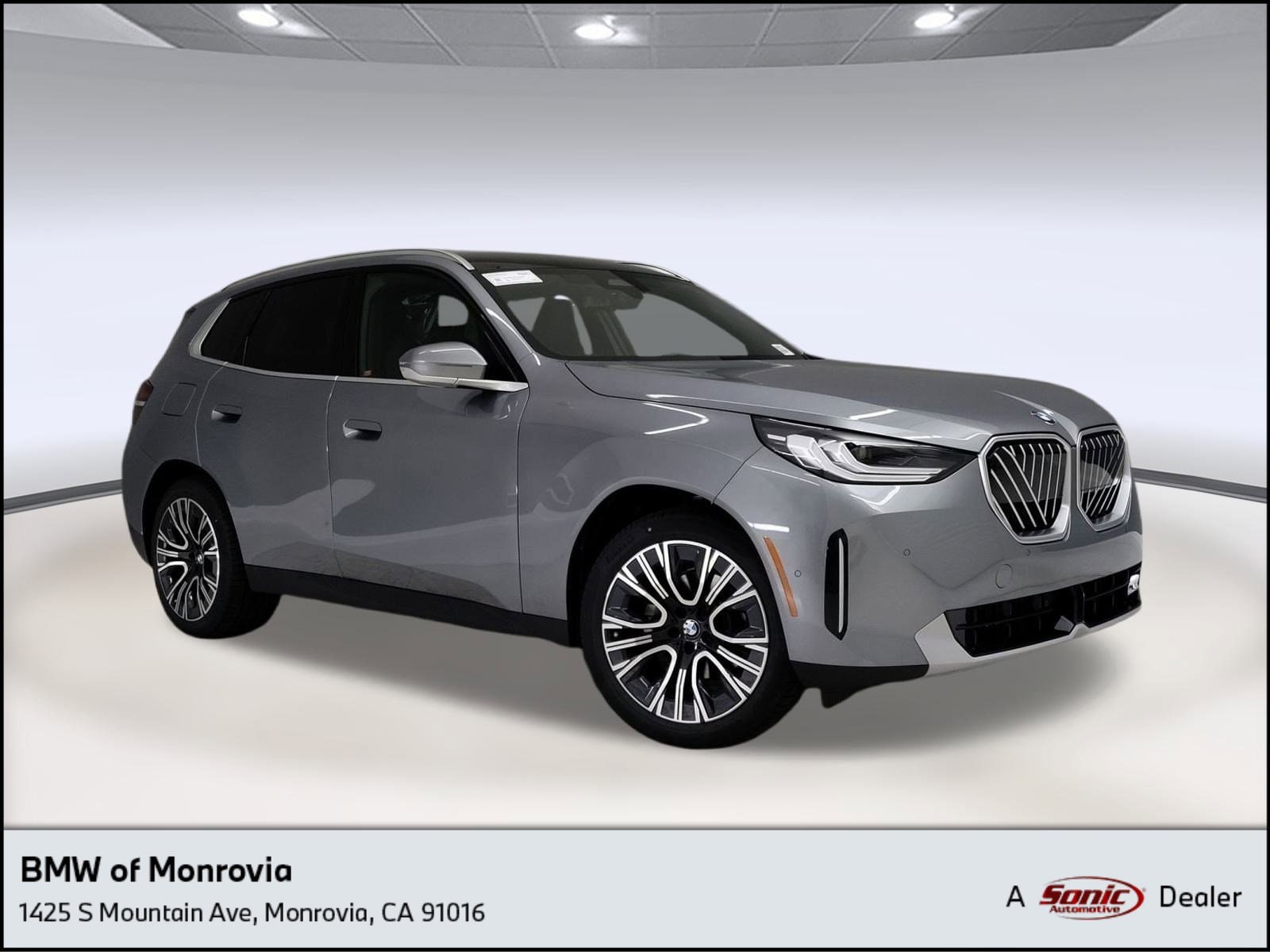 2025 BMW X3 30's photo