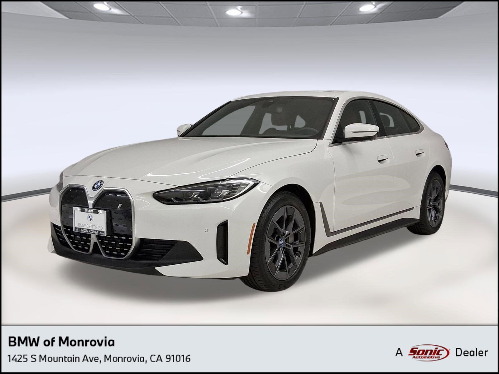 2023 BMW i4 eDrive40's photo