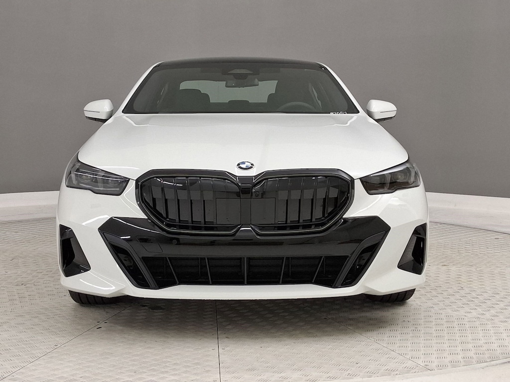 New 2027 BMW 530i Sedan