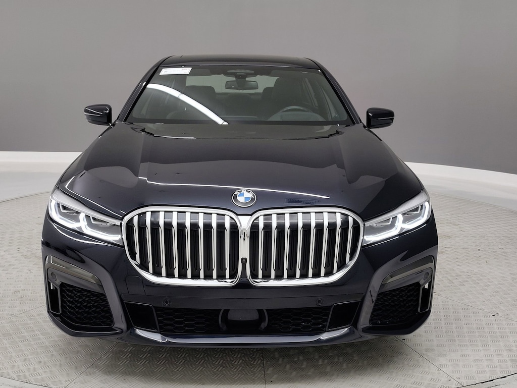 Used 2022 BMW 740i  Sedan