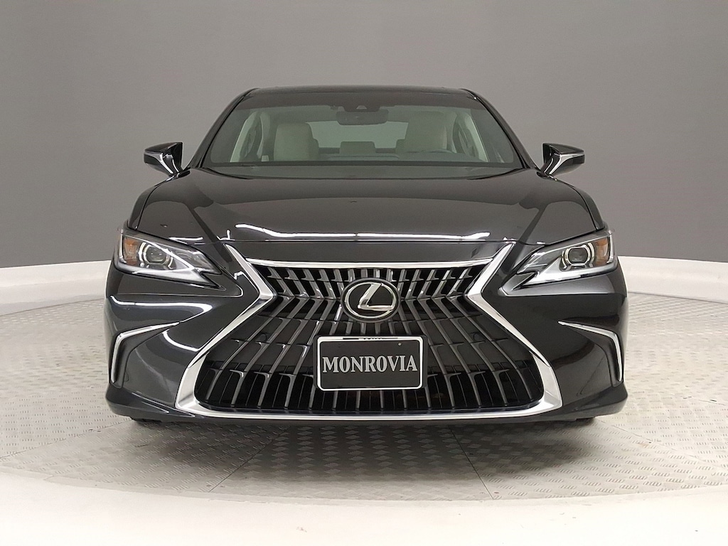Used 2024 Lexus ES 350 Sedan