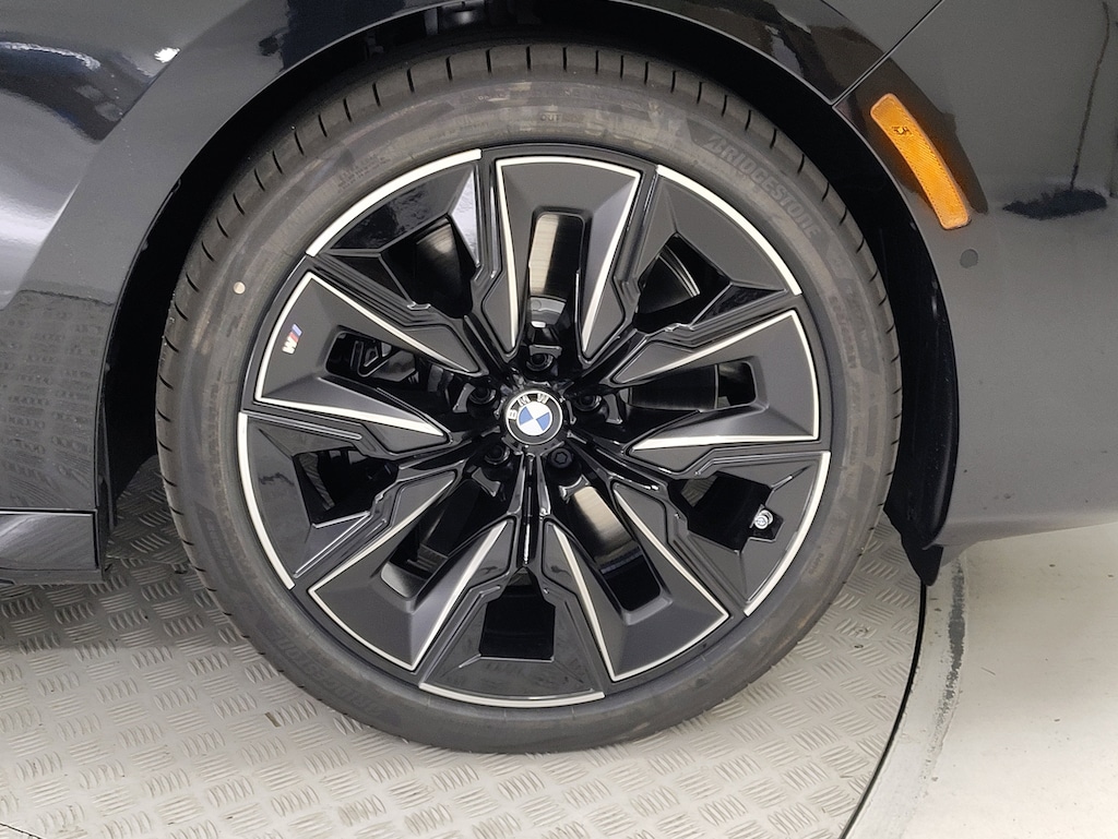 New 2026 BMW 740i  Sedan