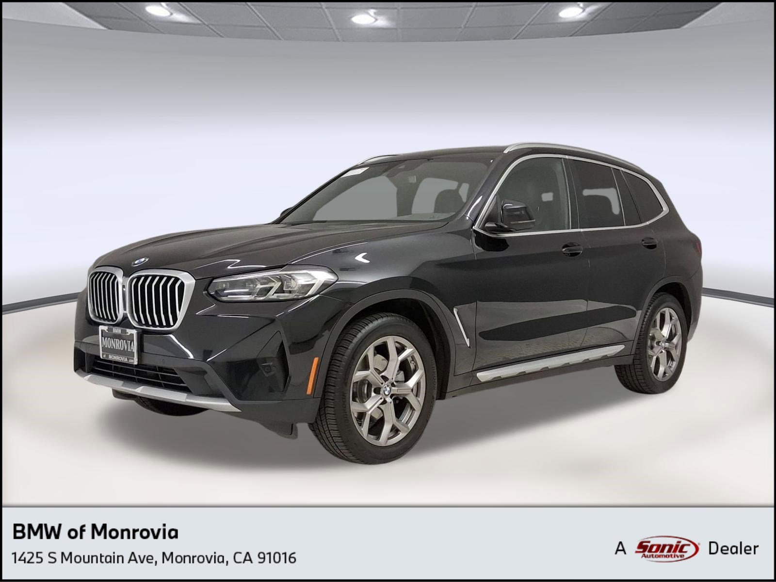 2023 BMW X3 sDrive30i's photo