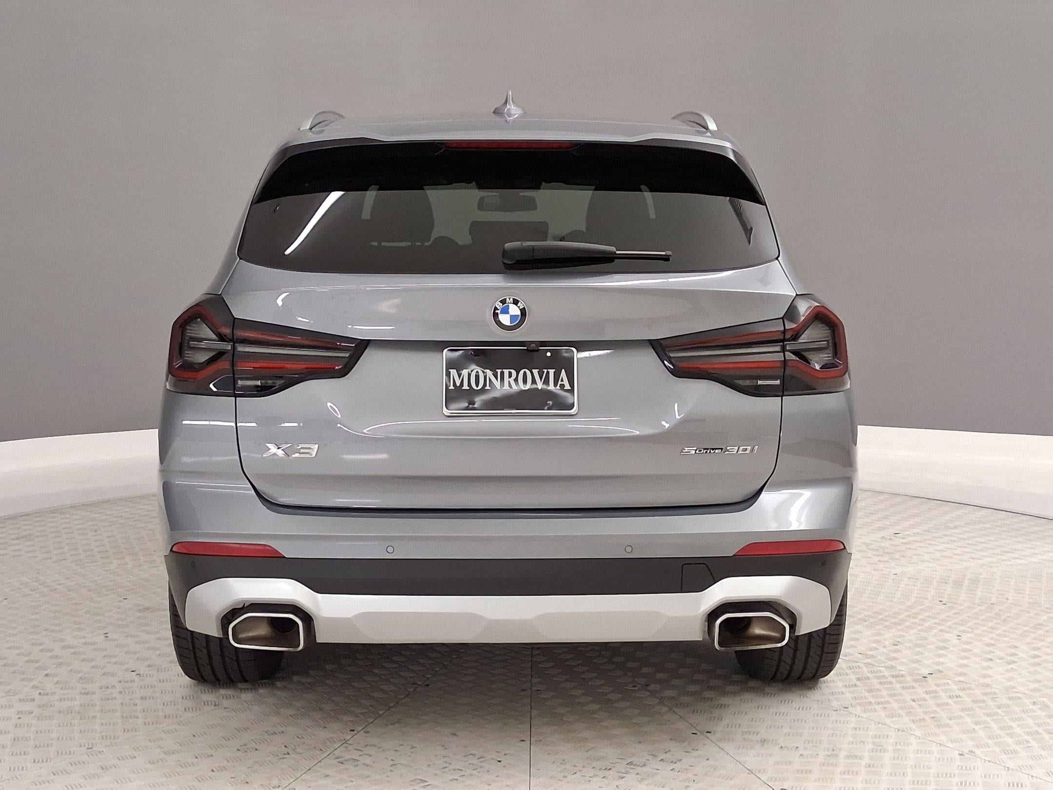 2023 BMW X3 sDrive30i photo 3